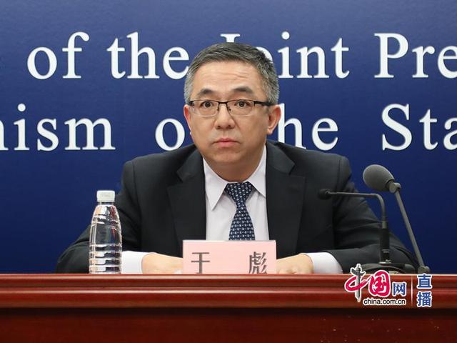 中国发布丨返程中如何在飞机、火车上避免感染病毒?收发快递能感染吗?权威回应来了