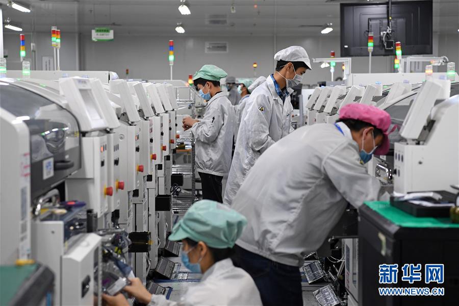 (在习近平新时代中国特色社会主义思想指引下——新时代新作为新篇章·习近平总书记关切事·图文互动)(1)“世界工厂”的机器声逐渐响起来——巩固防控效果有序推进复工复产纪实