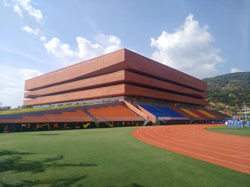 四建集团天水一中麦积校区体育艺术中心及食堂.jpg 四建集团天水一中麦积校区体育艺术中心及食堂.jpg