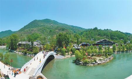 五一游甘肃丨甘肃省乡村旅游示范村康县花桥村风景如画