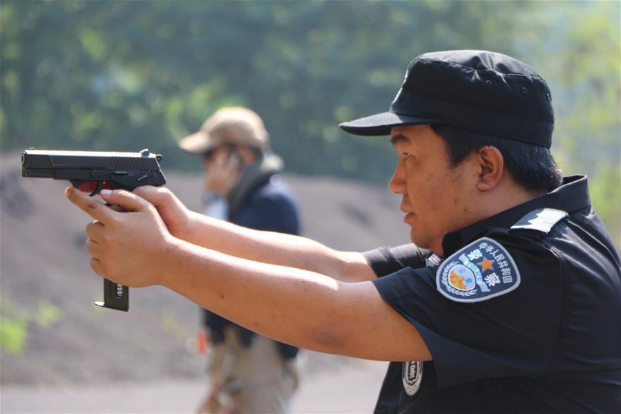 (为了民族复兴·英雄烈士谱·图文互动)“人如其名”李敬忠:中枪后依然冲向毒贩