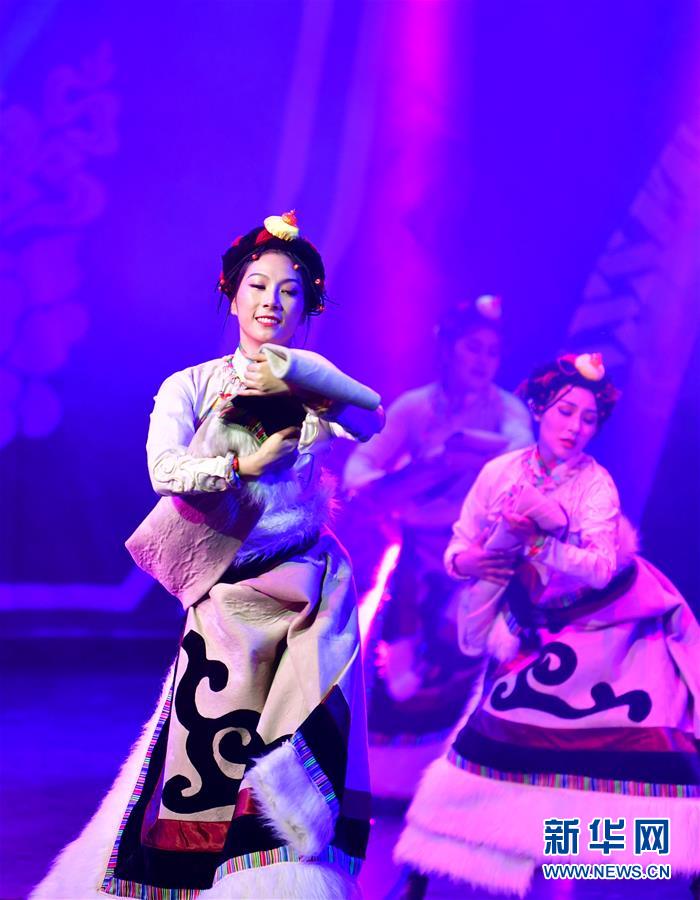 （文化）（6）藏族传统歌舞乐《金顶梵音-拉卜楞》恢复公演