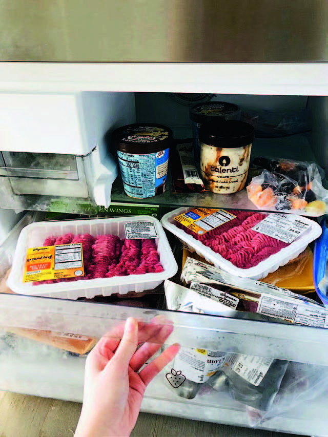就读于美国纽约福特汉姆大学的申诗在疫情期间储备的食物-2.jpg