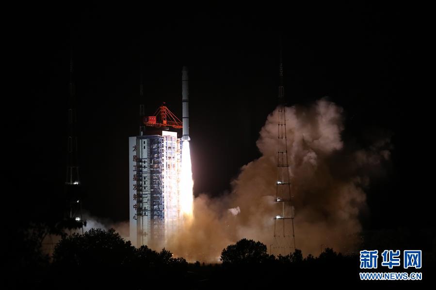 (图文互动)(3)我国成功发射海洋一号D卫星