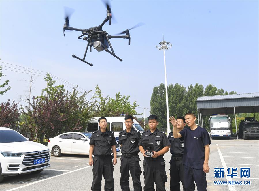 （社会）河北文安：“无人机+警员”构建警务巡逻新模式