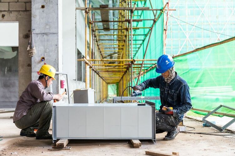 他们为建设最大援外医院项目而坚守在老挝