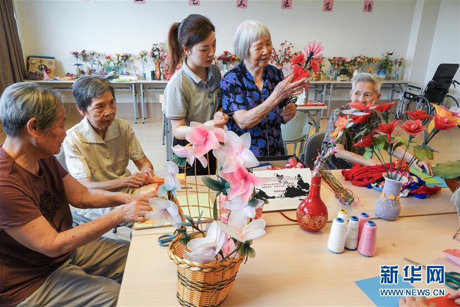 （社会）（2）“老有所养”欢乐多