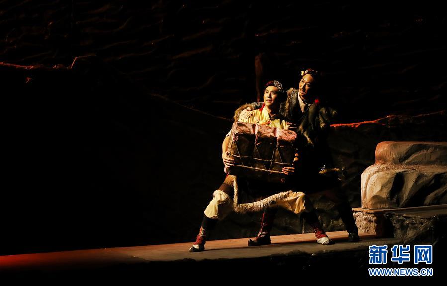 （文化）（4）第十二届中国舞蹈“荷花奖”舞剧评奖演出在沪揭幕