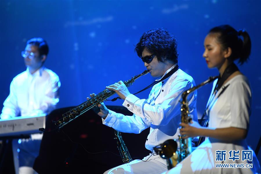 （文化）（5）“看见明天”国际盲人节公益音乐会在京举行