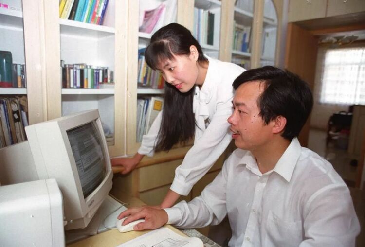 这个字的40年,是几代中国人的共同记忆