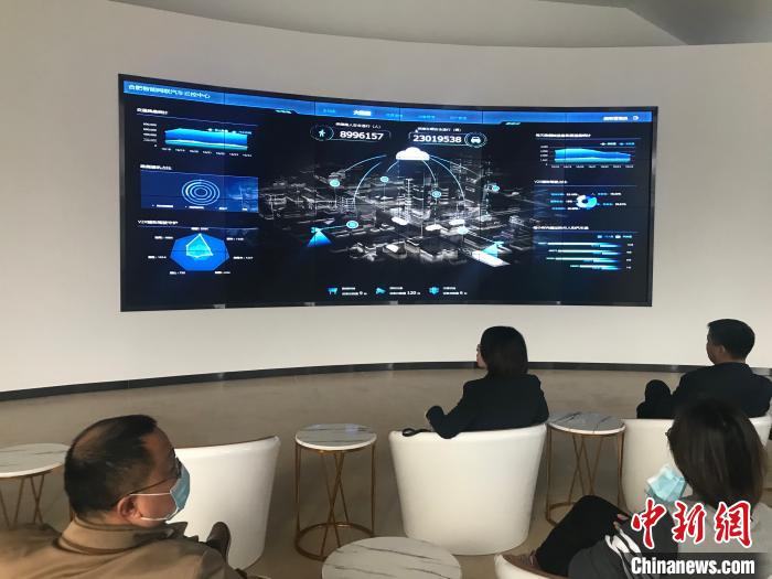 云控平台系统 赵强 摄 云控平台系统 赵强 摄