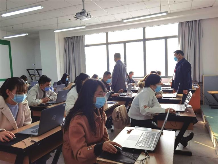甘肃省4000余名考生参加全国导游资格等级考试