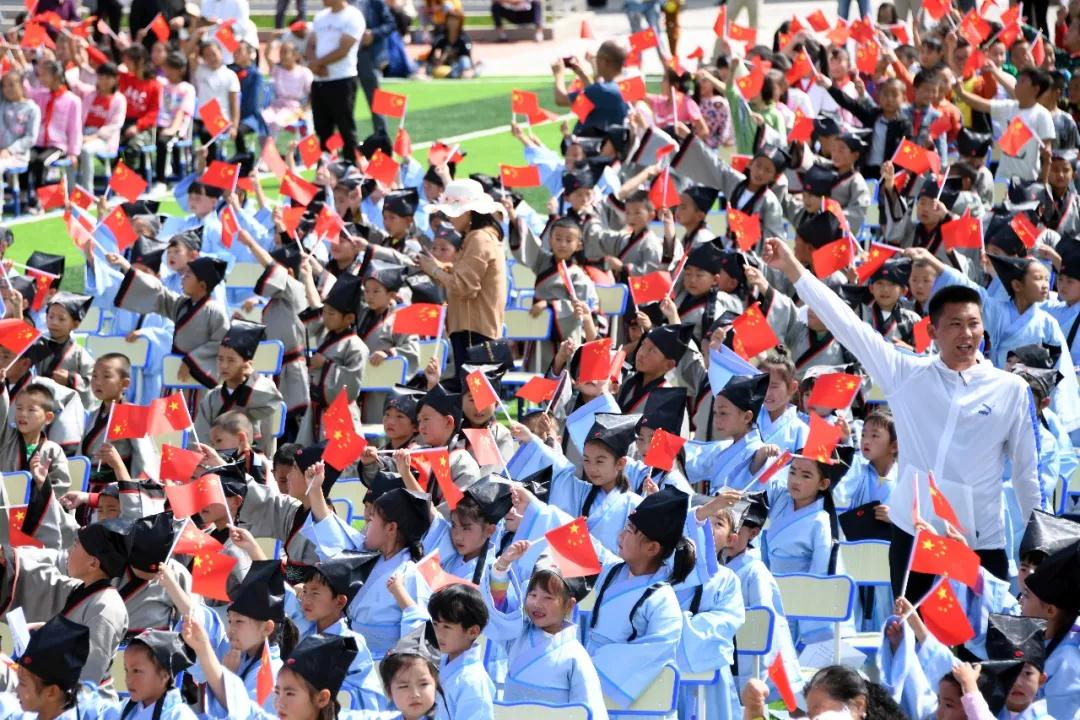 《无极五平台注册登录_兰州新区年新增人口10.4万人，实有人口已达46.5万》