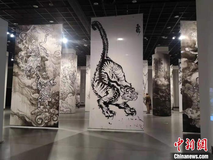 中国美术学院学生的作品。 童笑雨 摄 中国美术学院学生的作品。 童笑雨 摄