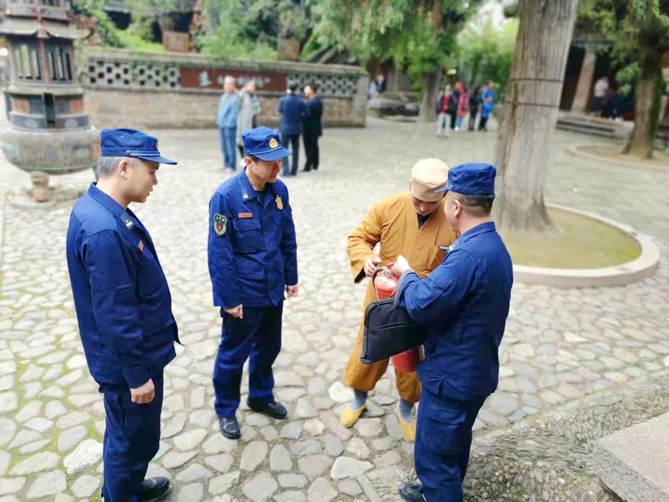 微信图片_2020123109254421.jpg