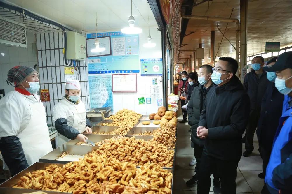 甘肃食安检查，保障节日期间舌尖上的安全