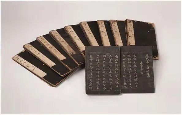 淳化閣帖 第八 中国 拓本 法帖 王羲之 唐本 見開19面 - 和書