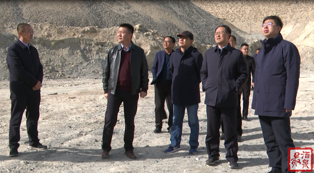 《无极五注册网站_刘长根在敦煌阿克塞调研引哈济党工程推进及生态环境保护等工作》