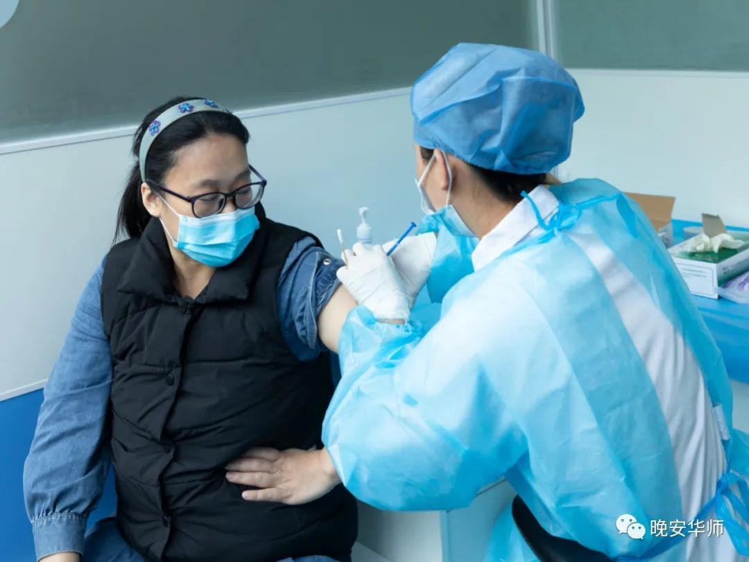 华南师范大学接种现场