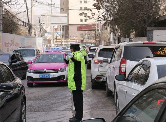 兰州交警发布清明小长假出行预判这些路段易拥堵