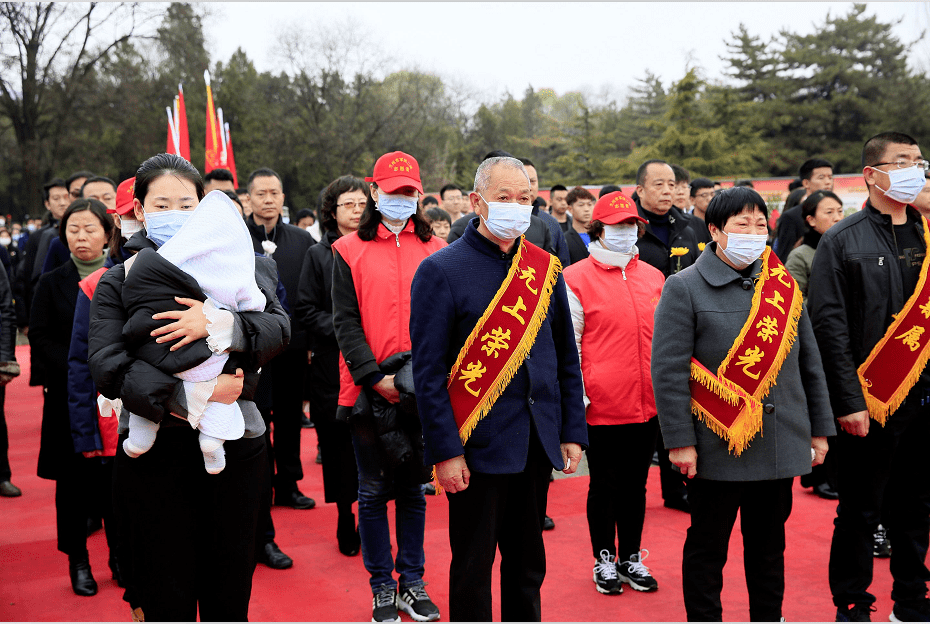 《无极五登陆地址_清明节，陈红军烈士与儿子首次“见面”……》