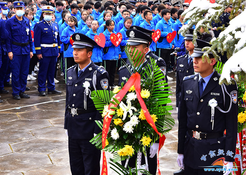 张掖肃南：清明祭英烈 传承红色精神