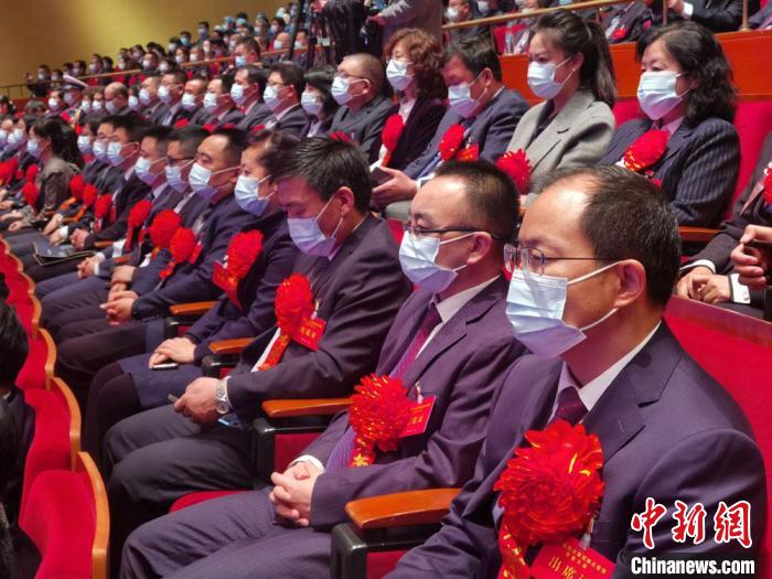 图为甘肃省抗击新冠肺炎疫情表彰大会现场。　崔琳 摄