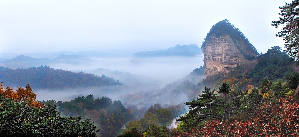 2天水麦积山.jpg