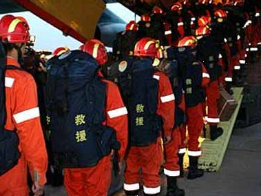 甘肃省多部门做好驰援青海地震灾区救援准备
