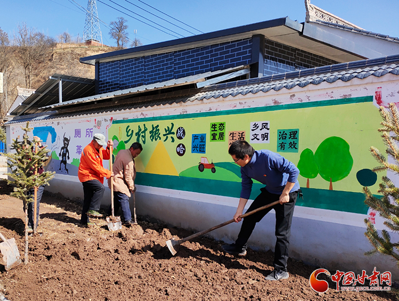 【奋斗百年路 启航新征程·脱贫攻坚甘肃答卷】平凉灵台：芦子集村变了样