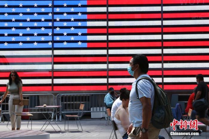 资料图:疫情下的美国。<a target='_blank' data-cke-saved-href='http://www.chinanews.com/' href='http://www.chinanews.com/'>中新社</a>记者 廖攀 摄 点击进入下一页