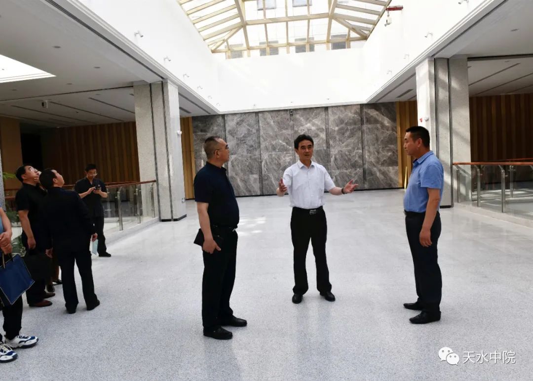 天水中院党组书记,院长马忠福深入秦州区法院调研