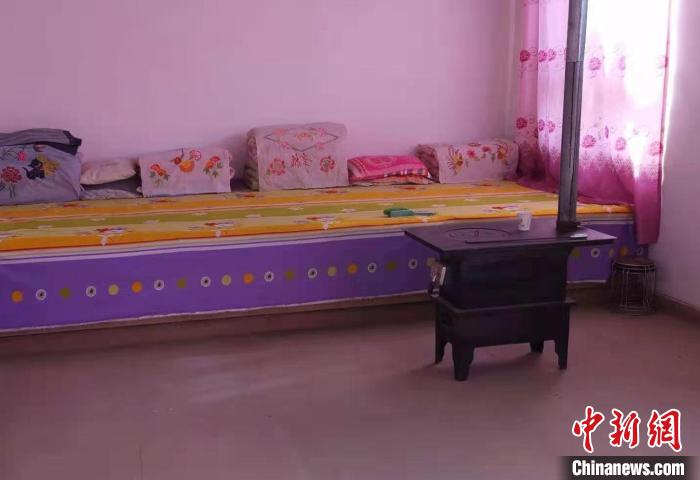图为“好媳妇先锋队”打扫干净的屋子。(资料图) 受访者供图 图为“好媳妇先锋队”打扫干净的屋子。(资料图) 受访者供图