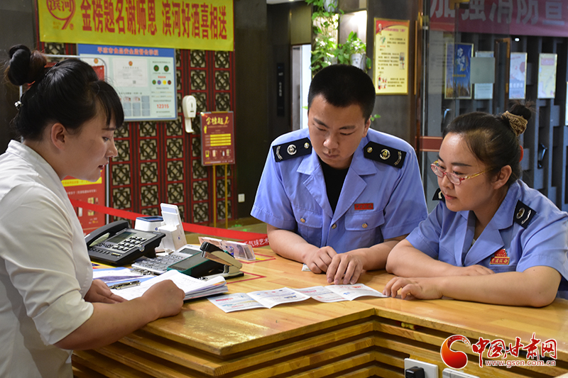 静宁税务：“首违不罚”促进纳税遵从