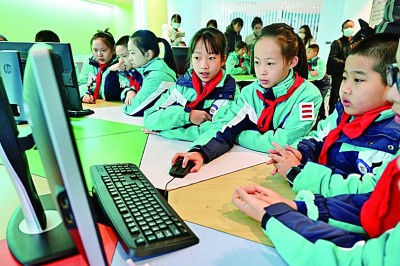 线上学习服务能否解决学生的“急难愁盼” 线上学习服务能否解决学生的“急难愁盼”