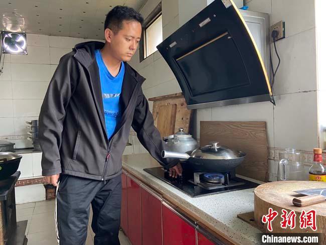 甘肃甘南生态文明小康村:人居环境大变样乡村旅游迎远客