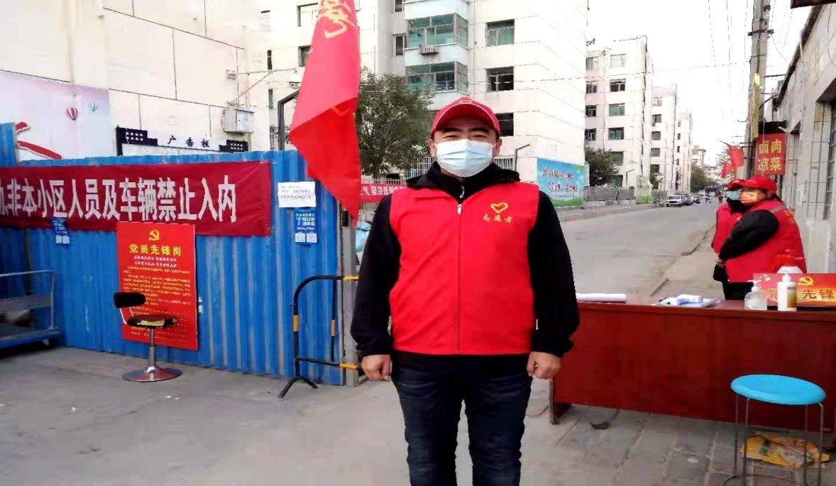 抗击疫情，经开税务青年干部勇担当