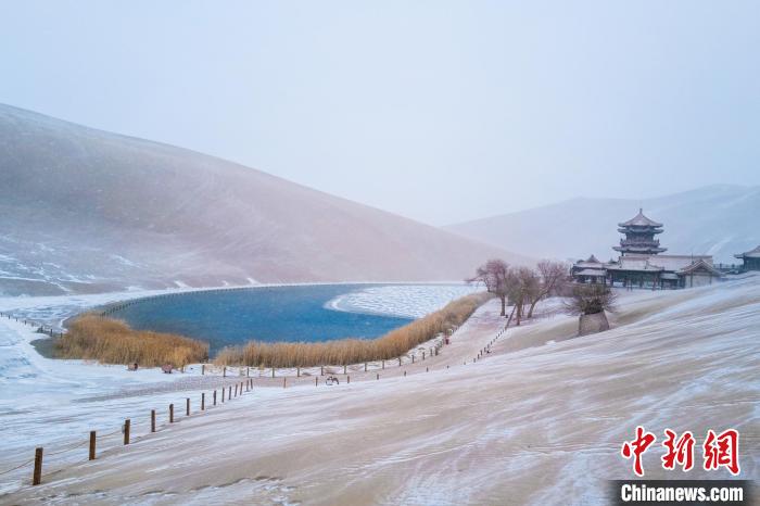 敦煌鸣沙山月牙泉建综合性旅游目的地:推7大板块引“婿”