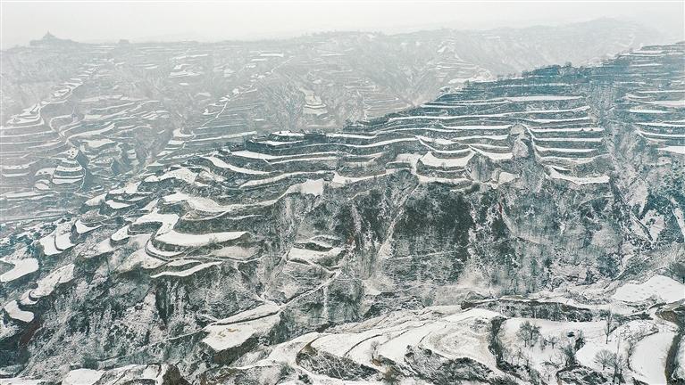 临夏州多地迎来降雪