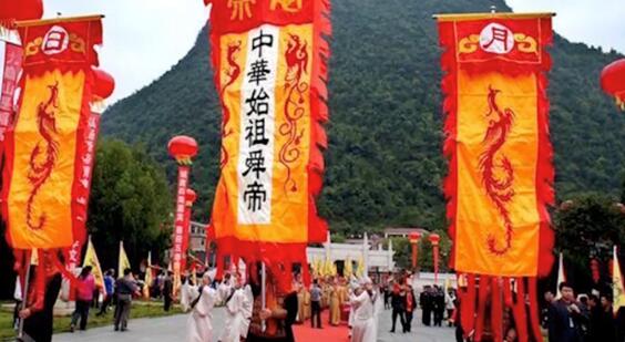 【网络中国节·春节】年俗日记?:祭祖 【网络中国节·春节】年俗日记?:祭祖