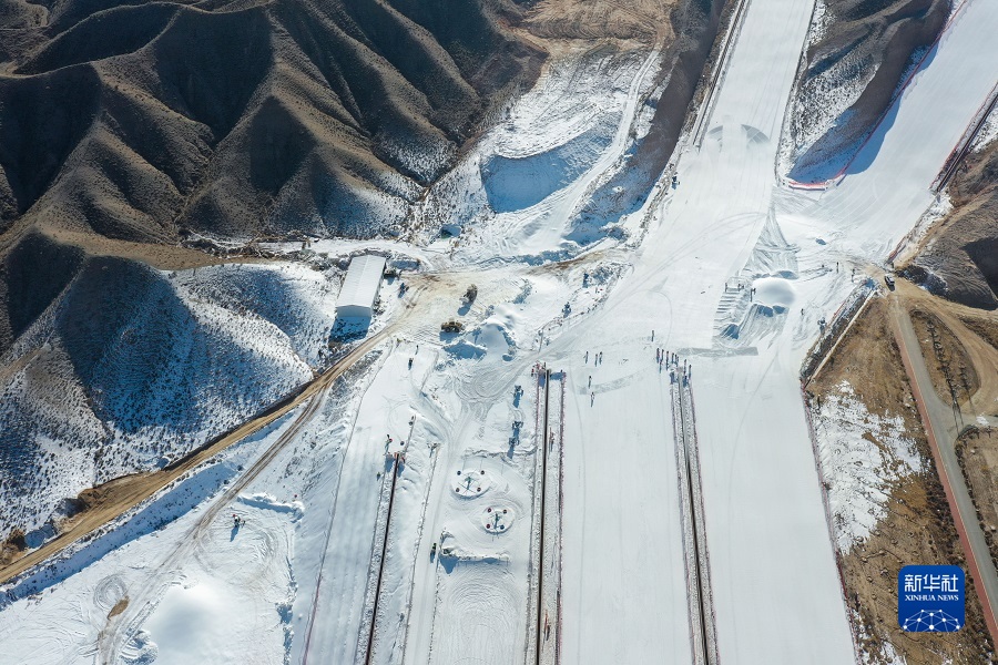 冰天雪地阔，一起向未来——中国西北冰雪运动发展观察