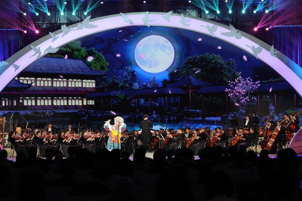 “上海公报”发表50周年纪念音乐会在沪举行