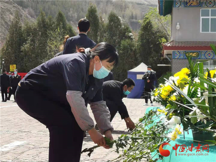 【网络中国节·清明】清明来自云端的思念 兰州市龙凤园公墓全园代祭缅怀逝者