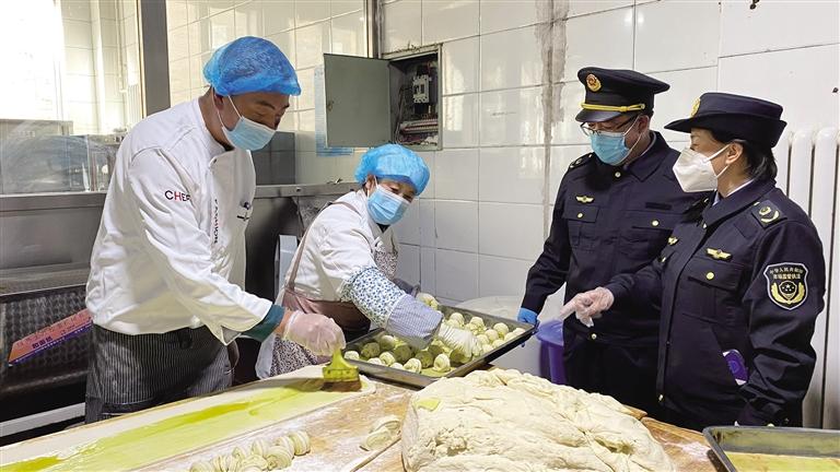 甘肃省将持续推进食品安全专项整治 确保群众“舌尖上的安全”