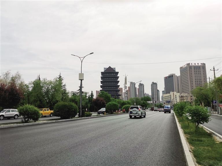 保障甘肃省第十五届运动会顺利举办 银滩黄河大桥至奥体中心段市政设施整体升级