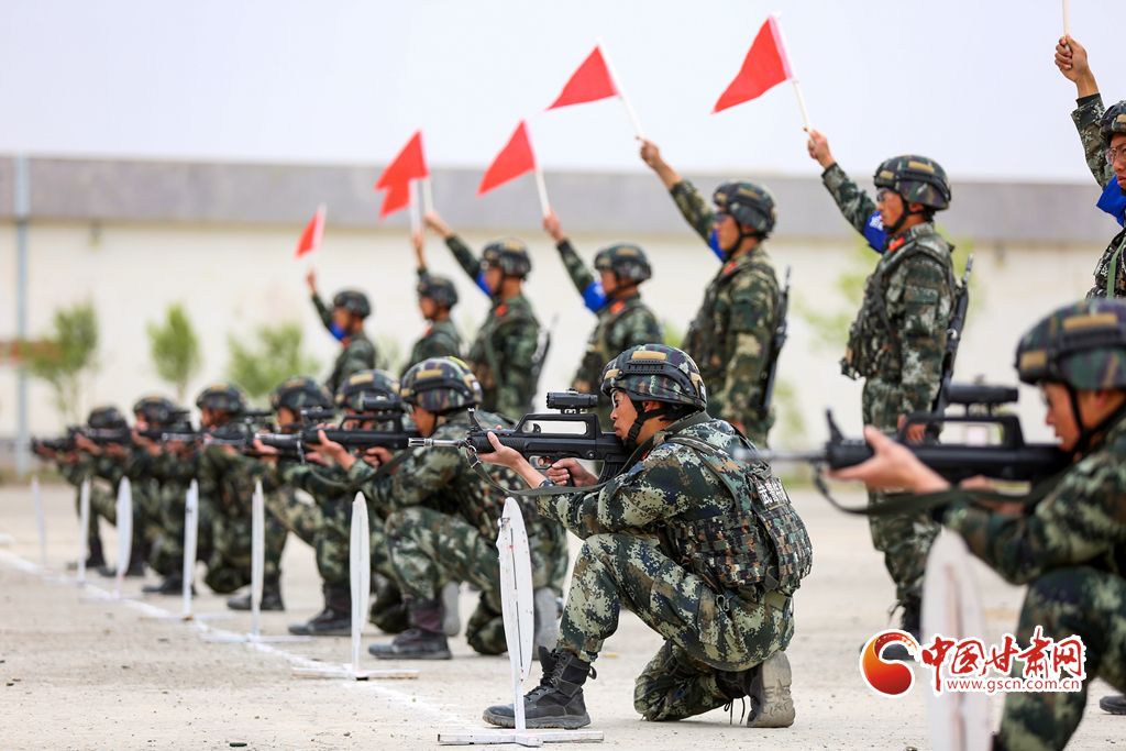 【陇拍客】武警酒泉支队：实弹射击练就 “一枪毙敌”本领