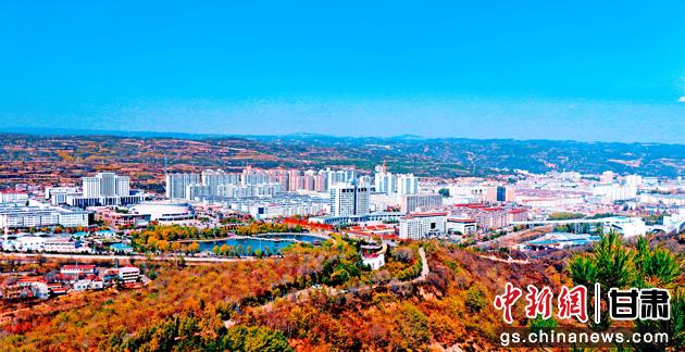 图为华亭城区全景。(资料图)陈龙 摄 图为华亭城区全景。(资料图)陈龙 摄