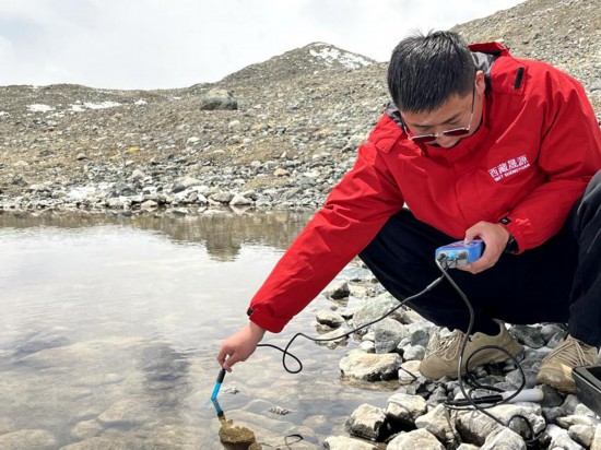 跟着总书记看中国·千家万户的事 西藏：生态美旅游旺文化兴 “三张答卷”话雪域发展