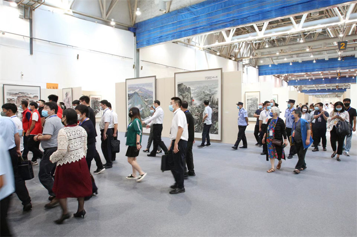 “正值风华——中国画学会作品邀请展”在潍坊鲁台会展中心开幕 “正值风华——中国画学会作品邀请展”在潍坊鲁台会展中心开幕