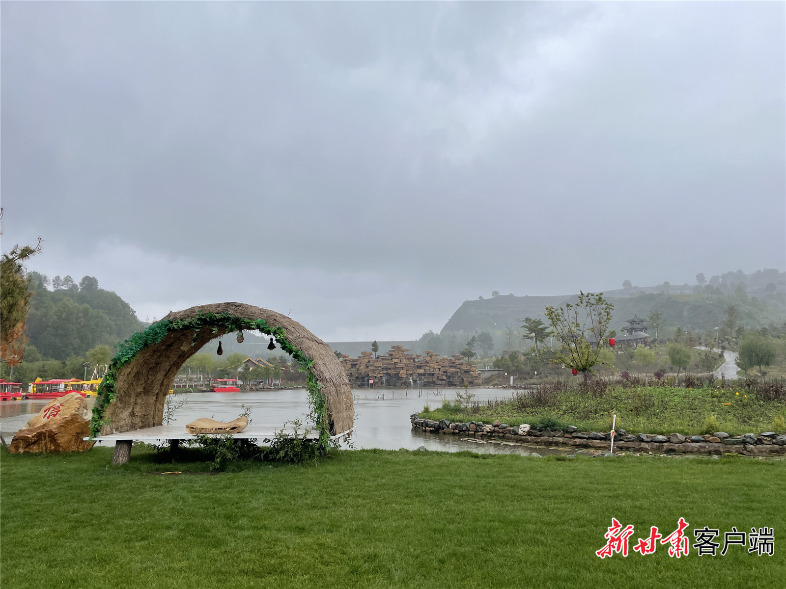 鹿鸣谷.jpg 鹿鸣谷.jpg